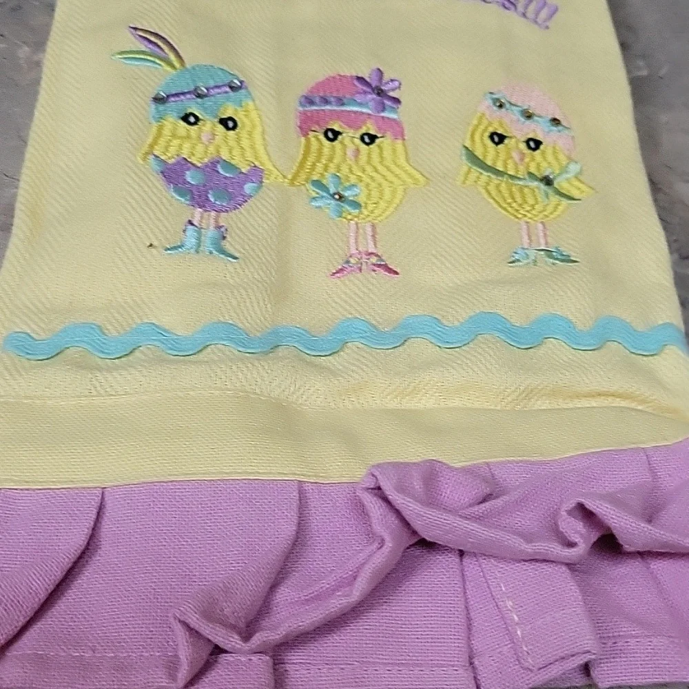 2pc. EasterEaster-Themed Cotton Kitchen Towels with Embroidered Chicks